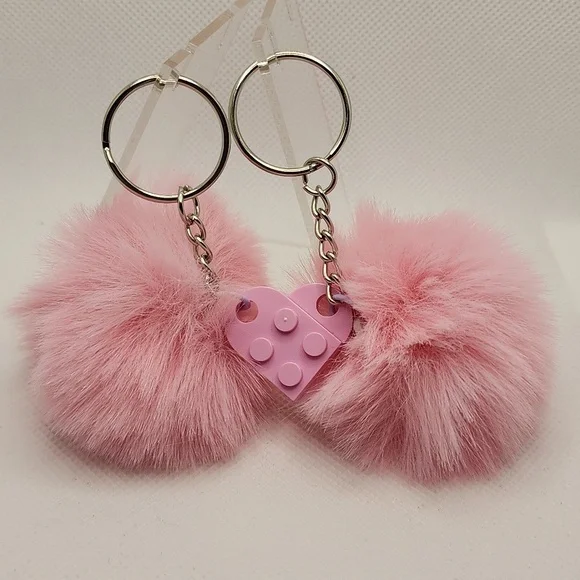 Best Friends Keychain - Picture 3 of 3